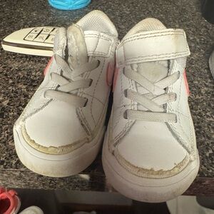 Nike Kids White and Pink Sneakers